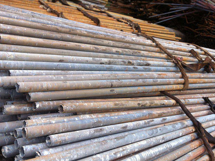 带你了解方矩管表面除油的方法(图1)